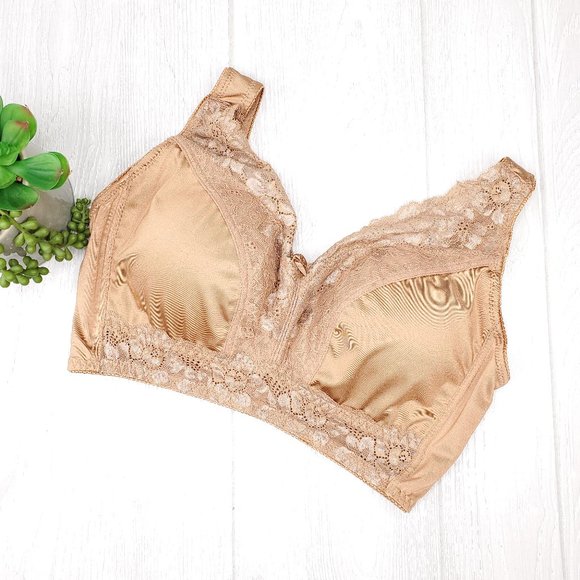 Rhonda Shear "Betty" Pin-Up Bra W/Removable Pads - Picture 2 of 8